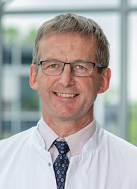 Dr. med. Burghard Jenert